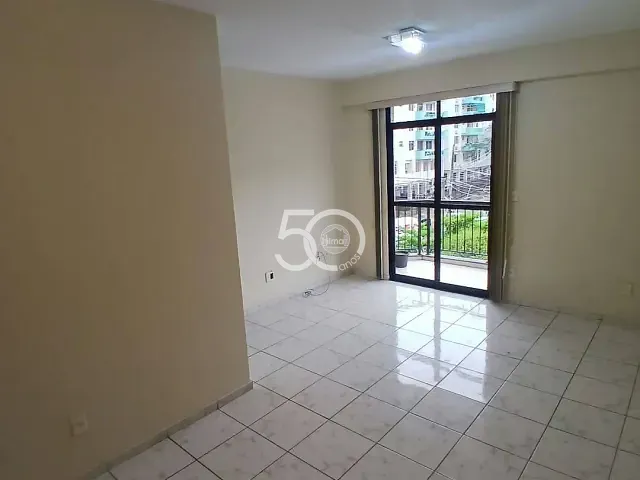 Apartamento com 98m² 3 quartos e 1 banheiro, para alugar, no bairro Freguesia (Jacarepaguá) em Rio de Janeiro