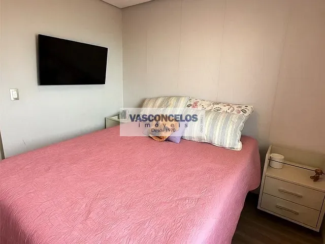 Apartamento 2 quartos e 1 banheiro, à venda, no bairro Vila Sanches em São José dos Campos