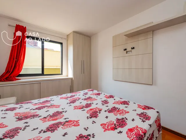 Apartamento 2 quartos e 1 banheiro, para alugar, no bairro Portão em Curitiba