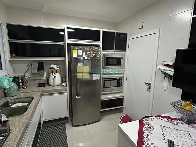 Apartamento com 156m² 3 quartos e 4 banheiros, para alugar, no bairro Jardim das Indústrias em São José dos Campos
