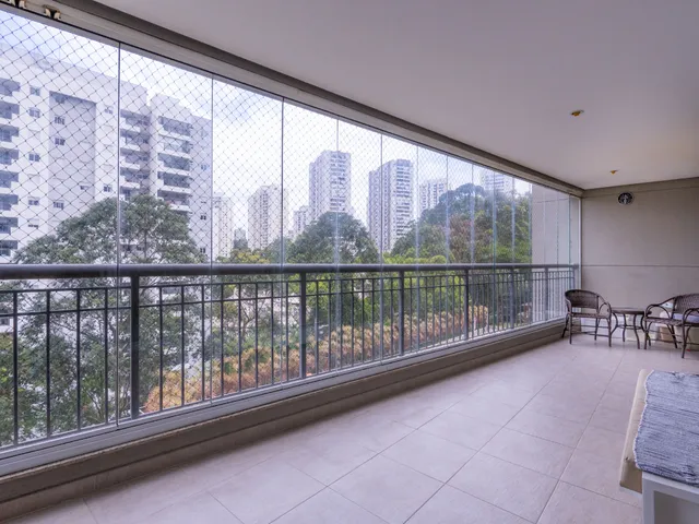 Foto do Apartamento - Apartamento para venda em Vila Andrade com 4 quartos, sendo 3 suítes, 170m² | Lares e Andares Imóveis