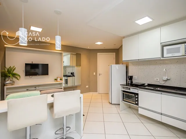Apartamento 1 quarto e 1 banheiro, para alugar, no bairro Portão em Curitiba