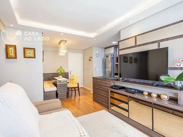 Apartamento 2 quartos e 2 banheiros, à venda, no bairro Capão Raso em Curitiba