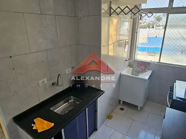 Apartamento com 78m² 2 quartos e 1 banheiro, para alugar, no bairro Vila Industrial em São José Dos Campos