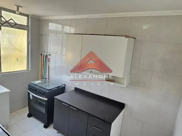 Apartamento com 78m² 2 quartos e 1 banheiro, para alugar, no bairro Vila Industrial em São José Dos Campos