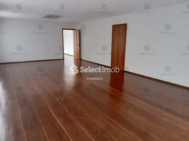Apartamento com 250m² 4 quartos e 3 banheiros, à venda, no bairro Centro em Santo André
