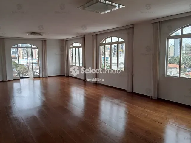 Apartamento com 250m² 4 quartos e 3 banheiros, à venda, no bairro Centro em Santo André