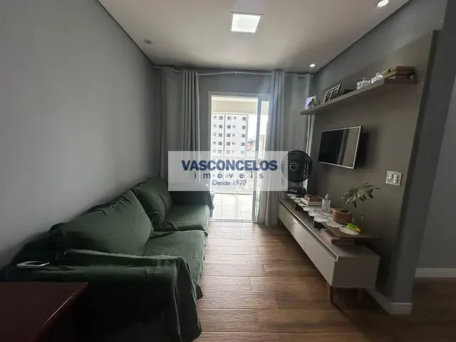 Apartamento 2 quartos e 2 banheiros, à venda, no bairro Jardim Oriente em São José dos Campos