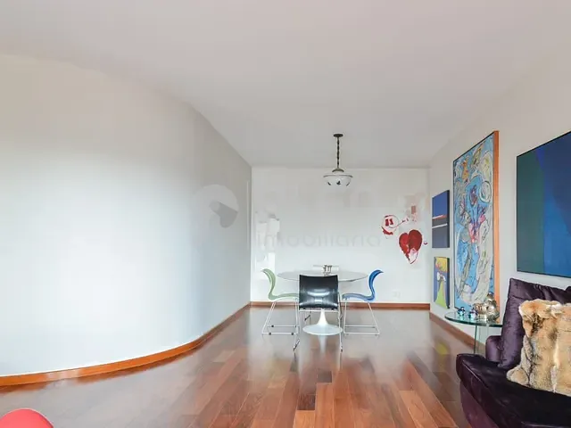Apartamento 2 quartos e 4 banheiros, à venda, no bairro Vila Nova Conceição em São Paulo