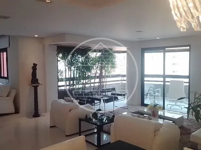 Apartamento com 220m² 3 quartos e 3 banheiros, à venda ou para alugar, no bairro Moema em São Paulo