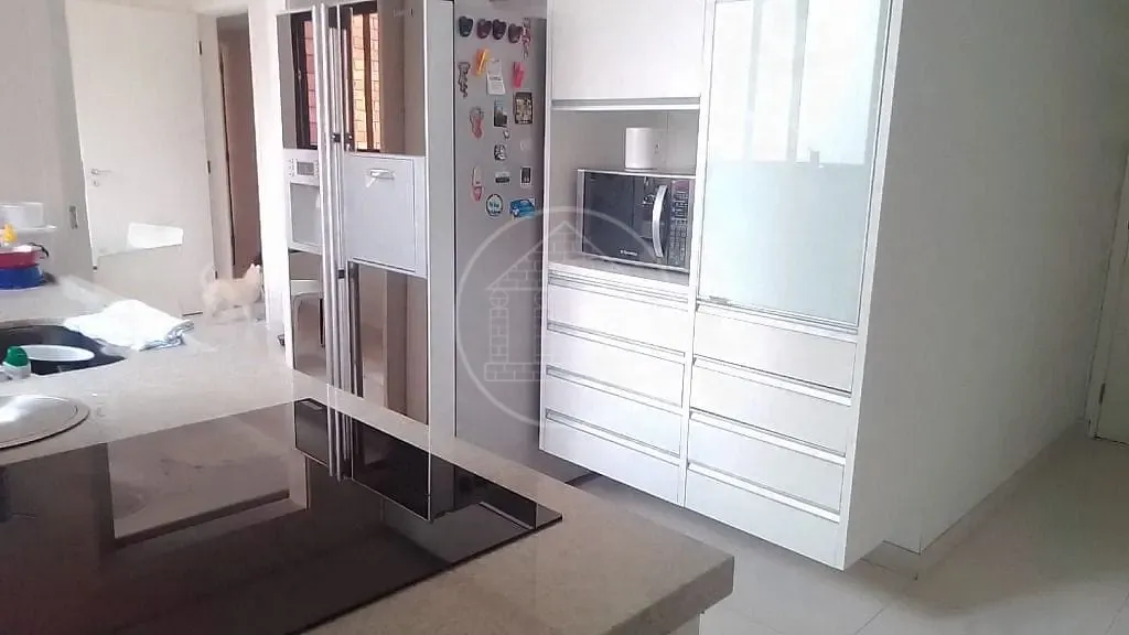 Apartamento, 3 quartos, 220 m² - Foto 9