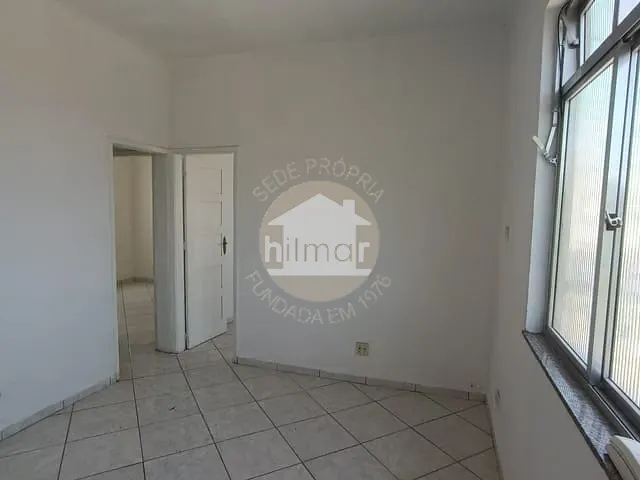 Apartamento com 65m² 2 quartos e 1 banheiro, para alugar, no bairro Penha Circular em Rio de Janeiro