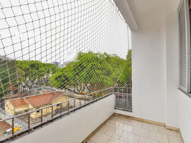 Apartamento 3 quartos e 1 banheiro, à venda, no bairro Agua verde em Curitiba