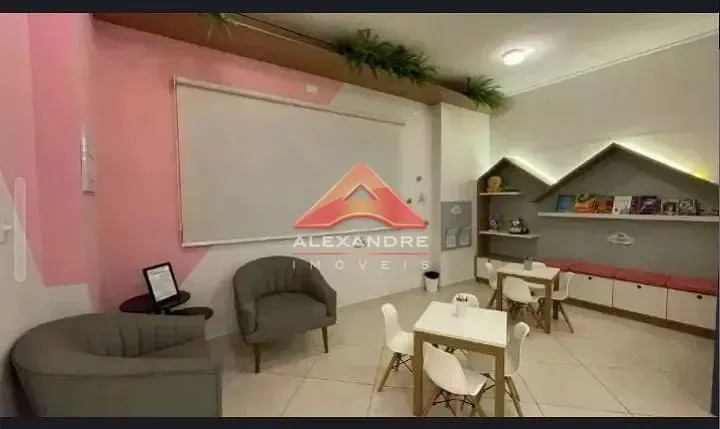 Apartamento, 2 quartos, 61 m² - Foto 2