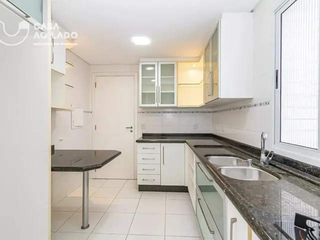 Apartamento 3 quartos e 3 banheiros, à venda, no bairro Bigorrilho em Curitiba
