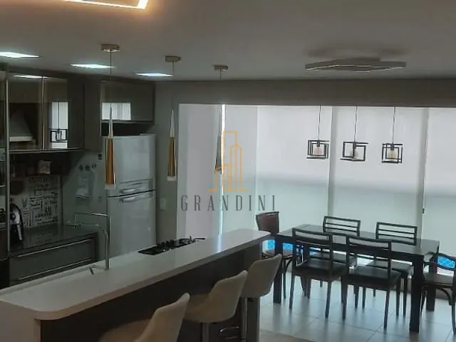 Apartamento com 83m² 2 quartos e 2 banheiros, à venda, no bairro Vila Scarpelli em Santo André