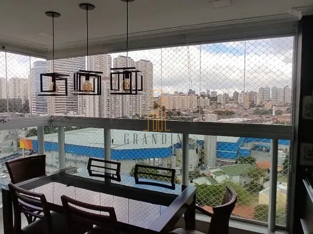 Apartamento com 83m² 2 quartos e 2 banheiros, à venda, no bairro Vila Scarpelli em Santo André