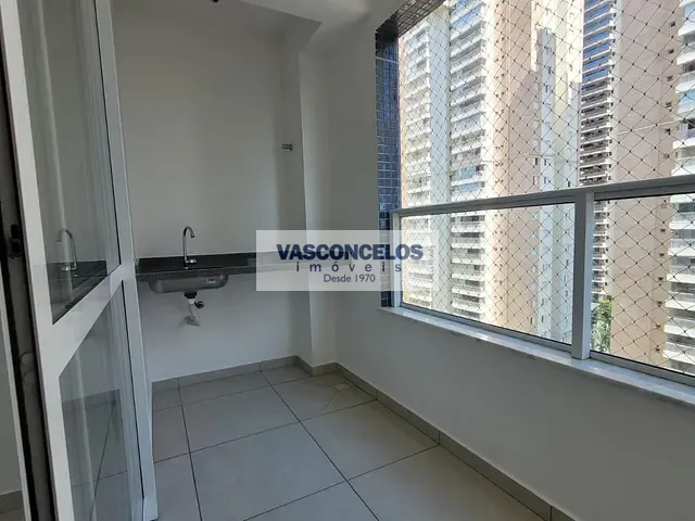 Apartamento 2 quartos e 1 banheiro, para alugar, no bairro Condomínio Royal Park em São José dos Campos