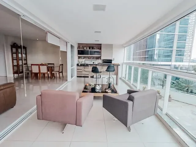 Apartamento com 303m² 3 quartos e 5 banheiros, à venda, no bairro Santa Rosa em Londrina