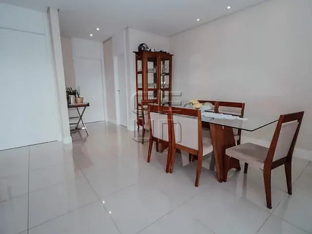 Apartamento com 303m² 3 quartos e 5 banheiros, à venda, no bairro Santa Rosa em Londrina