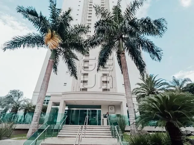 Apartamento com 303m² 3 quartos e 5 banheiros, à venda, no bairro Santa Rosa em Londrina