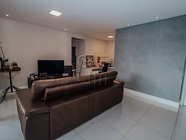 Apartamento com 303m² 3 quartos e 5 banheiros, à venda, no bairro Santa Rosa em Londrina