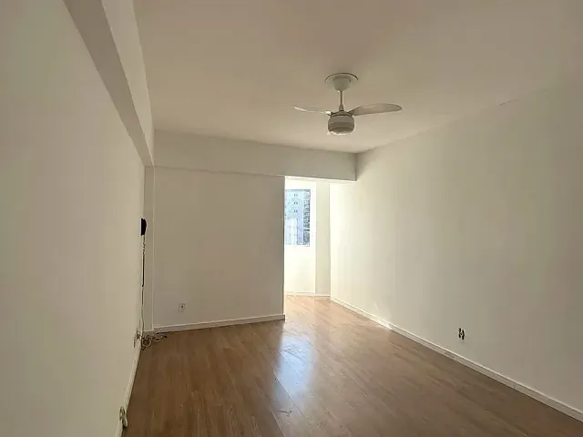 Apartamento 1 quarto e 1 banheiro, à venda, no bairro Cambuí em Campinas