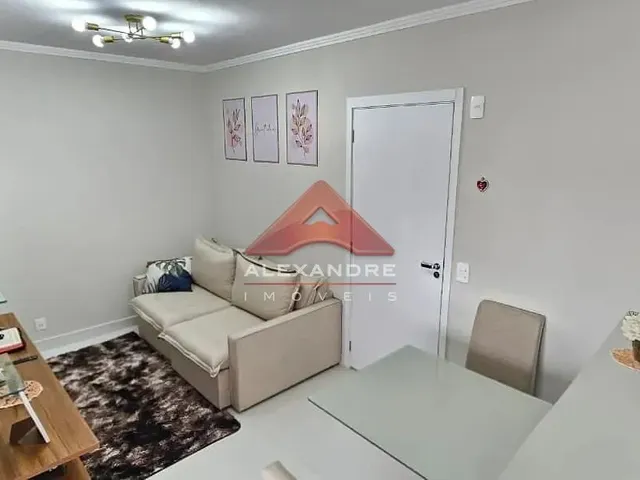 Apartamento com 10m² 2 quartos e 1 banheiro, à venda, no bairro Vila Industrial em São José Dos Campos