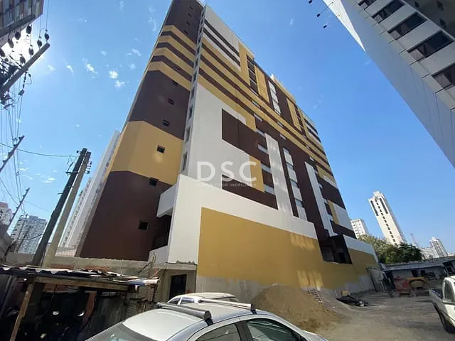 Apartamento com 48m² 1 quarto e 1 banheiro, à venda, no bairro Centro em Curitiba