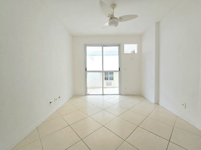 Foto do Apartamento - Apartamento para locação, Santa Rosa, Niterói, RJ | SelfSpin