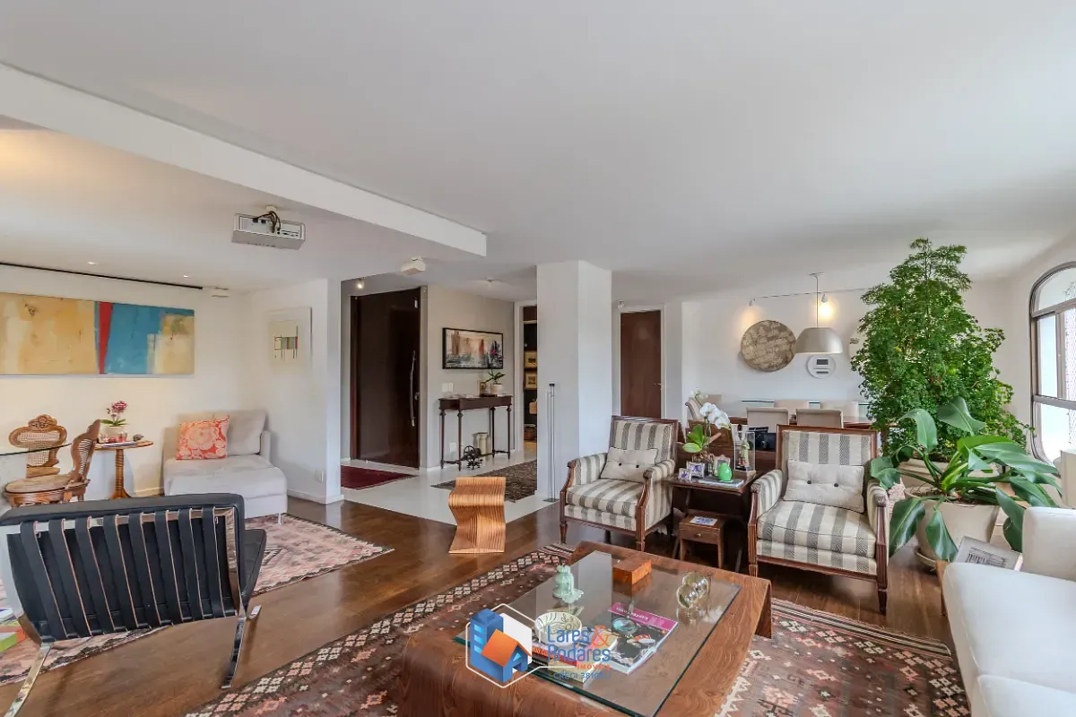 Apartamento, 3 quartos, 232 m² - Foto 2
