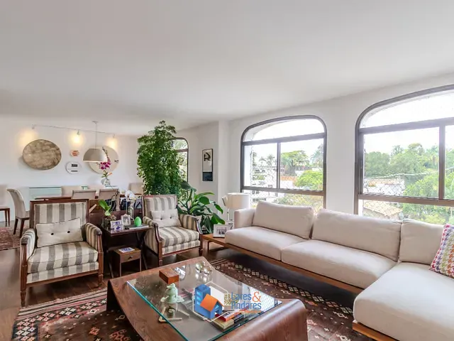 Apartamento com 411m² 3 quartos e 5 banheiros, à venda, no bairro Real Parque em São Paulo