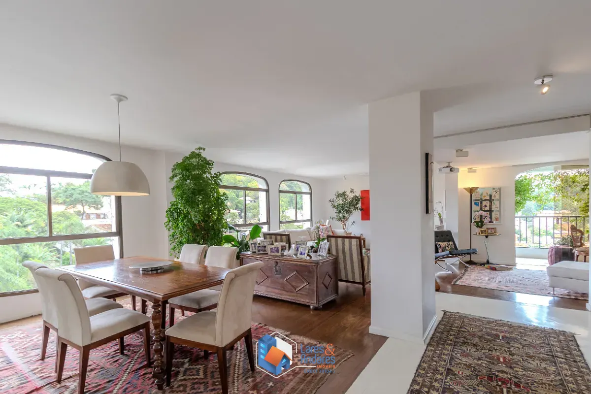Apartamento, 3 quartos, 232 m² - Foto 1