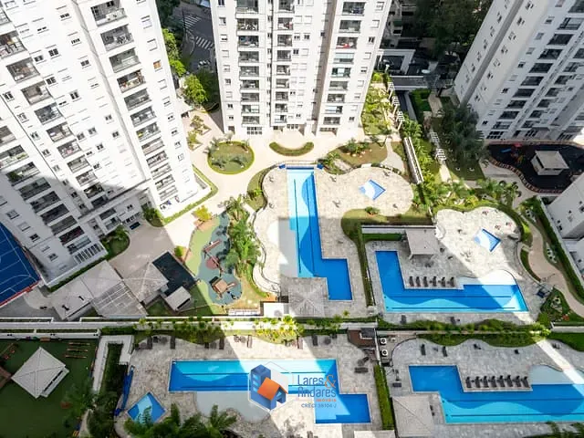 Apartamento com 5000m² 2 quartos e 2 banheiros, à venda, no bairro Vila Andrade em São Paulo