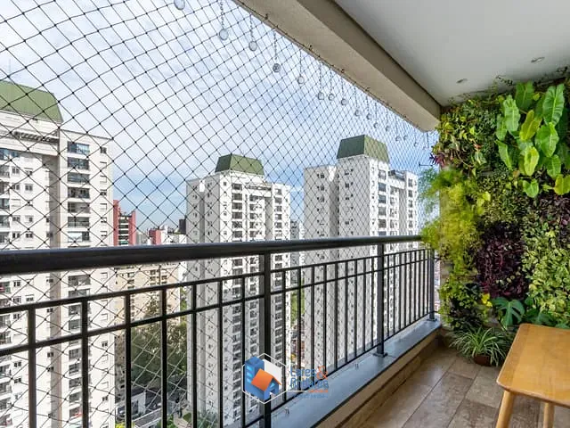 Apartamento com 5000m² 2 quartos e 2 banheiros, à venda, no bairro Vila Andrade em São Paulo