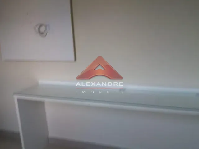 Apartamento 2 quartos e 1 banheiro, à venda, no bairro Jardim Americano em São José dos Campos