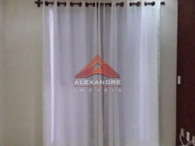 Apartamento 2 quartos e 1 banheiro, à venda, no bairro Jardim Americano em São José dos Campos