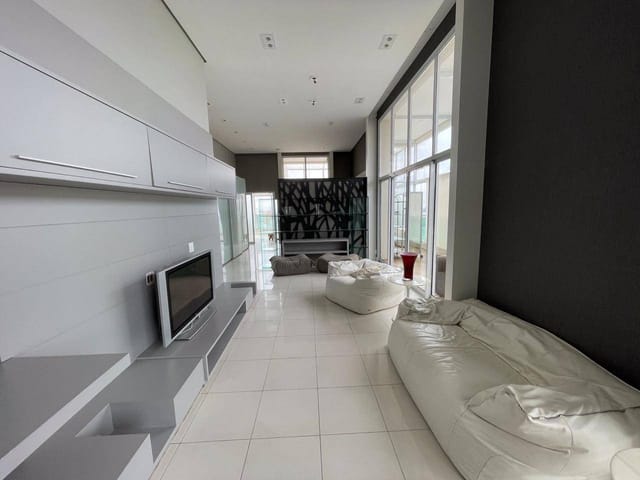 Apartamento com 187m² 2 quartos e 2 banheiros, à venda, no bairro Cerqueira César em São Paulo