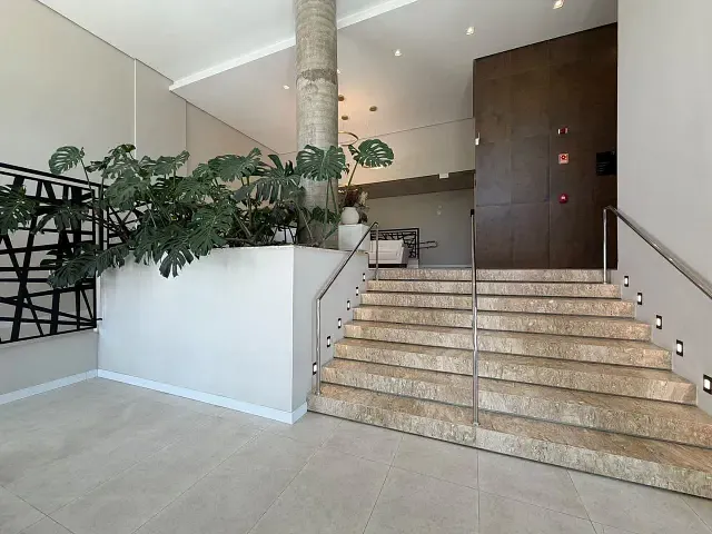 Apartamento 3 quartos e 3 banheiros, à venda, no bairro Exposição em Caxias do Sul