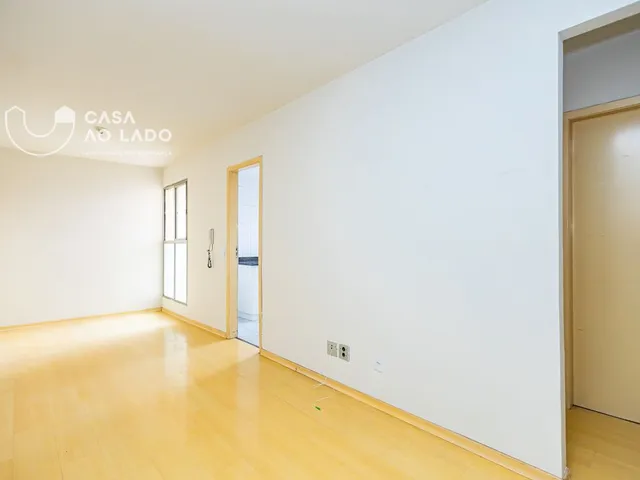 Apartamento 3 quartos e 1 banheiro, para alugar, no bairro Cabral em Curitiba