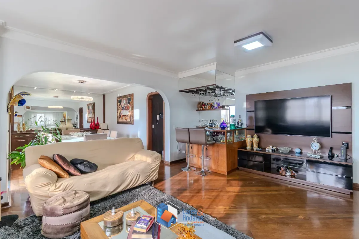 Apartamento, 3 quartos, 215 m² - Foto 2