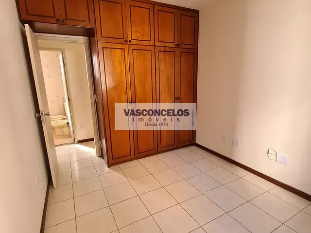 Apartamento com 83m² 3 quartos e 2 banheiros, para alugar, no bairro Centro em São José dos Campos