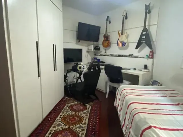 Apartamento 4 quartos e 2 banheiros, à venda, no bairro Itaim Bibi em São Paulo