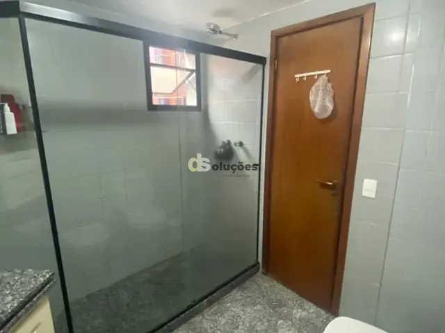 Apartamento 4 quartos e 2 banheiros, à venda, no bairro Itaim Bibi em São Paulo