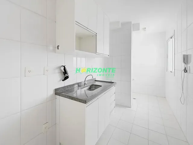 Apartamento com 64m² 2 quartos e 2 banheiros, para alugar, no bairro Urbanova em São José dos Campos