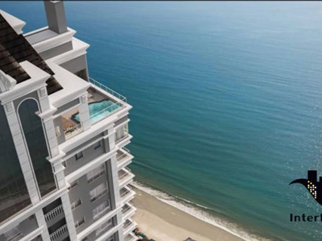 Apartamento com 303m², à venda, no bairro Meia Praia em Itapema