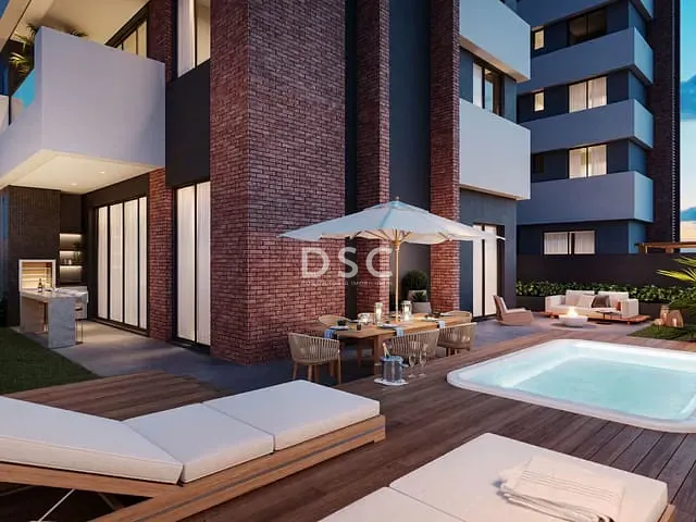 Apartamento com 396m² 3 quartos e 2 banheiros, à venda, no bairro Água Verde em Curitiba