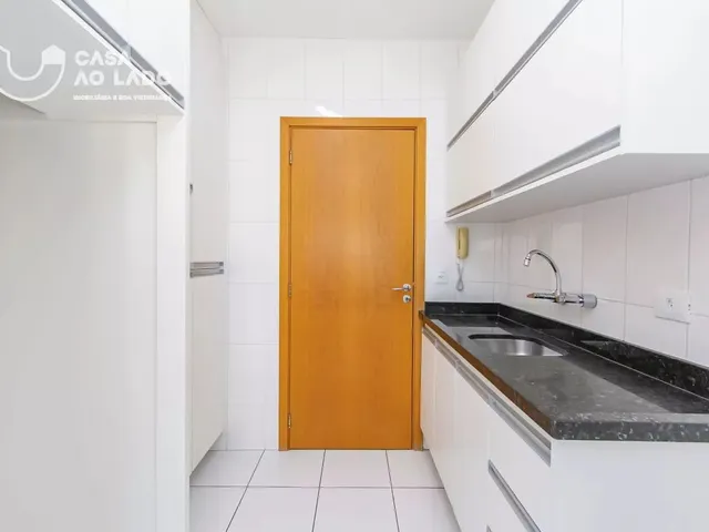 Apartamento 3 quartos e 2 banheiros, para alugar, no bairro Portão em Curitiba