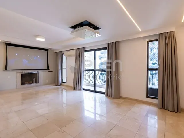 Apartamento 3 quartos e 5 banheiros, à venda, no bairro Vila Nova Conceição em São Paulo