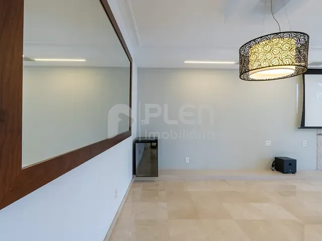Apartamento 3 quartos e 5 banheiros, à venda, no bairro Vila Nova Conceição em São Paulo
